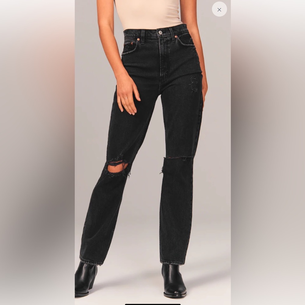 Abercrombie & Fitch The ‘90s Straight Ultra High Rise 35/20L Curve Love